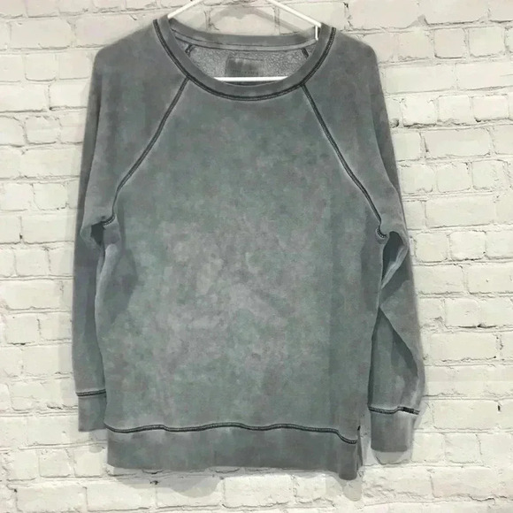 American Eagle Outfitters Tops - American Eagle Outfitters Sweatshirt Juniors Size Small